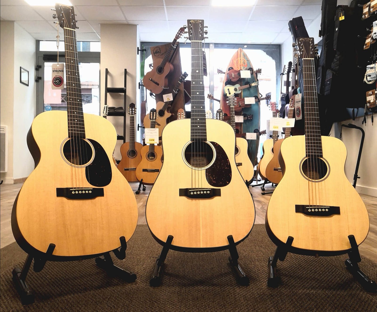 Comment Accorder Une Guitare Electrique Sans Accordeur Comment choisir sa guitare Folk pour débuter, et intérêt d'opter pour